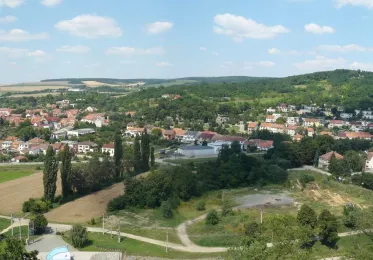 Rozhledna Alfonse Muchy - výhled po okolí