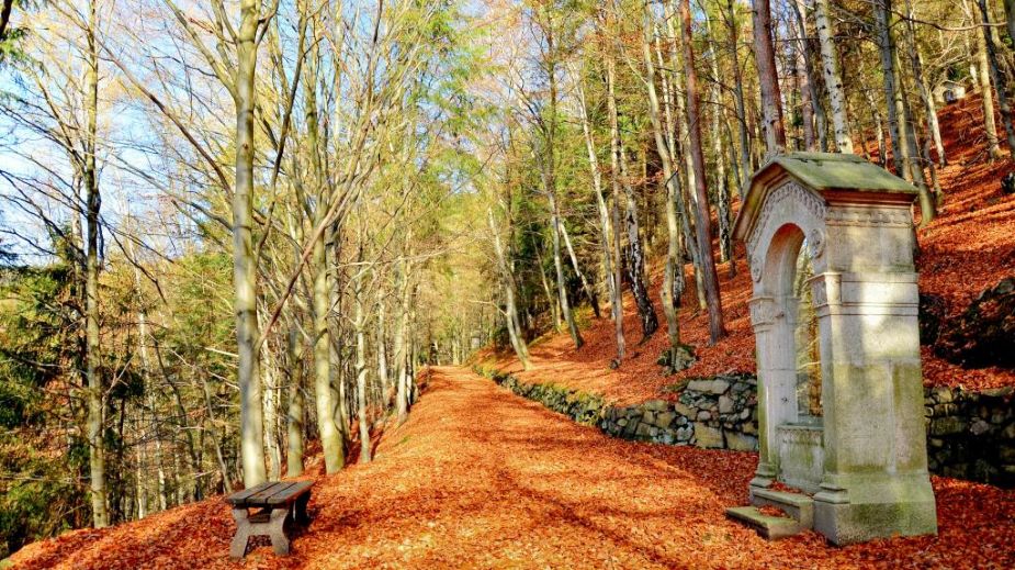 Křížová cesta (foto Infocentrum Nejdek)