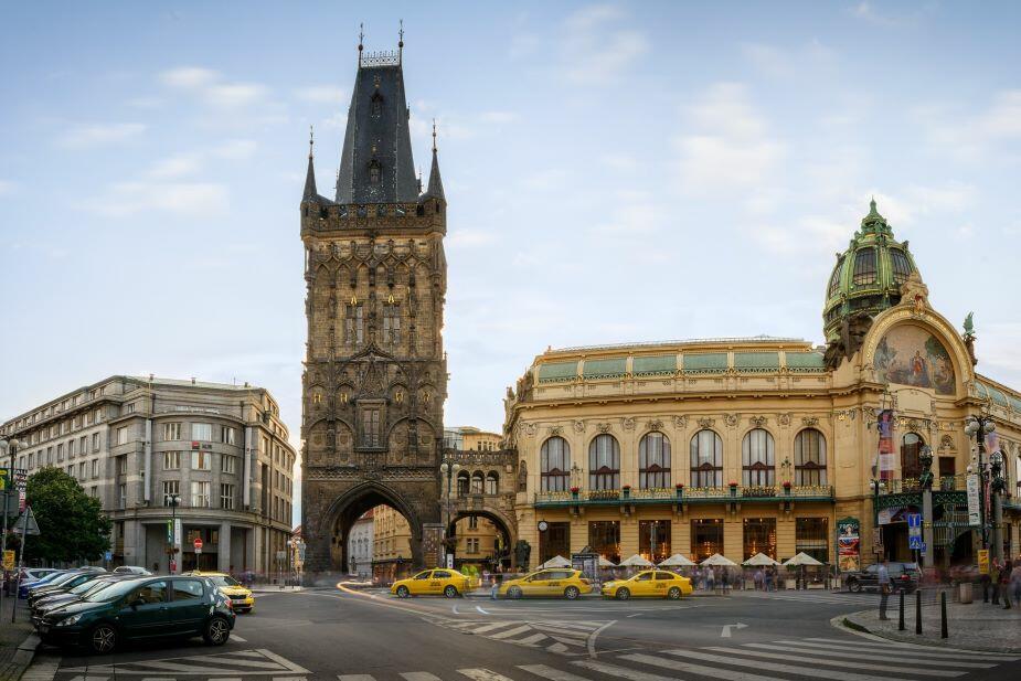 Prašná brána (foto Prague City Tourism)